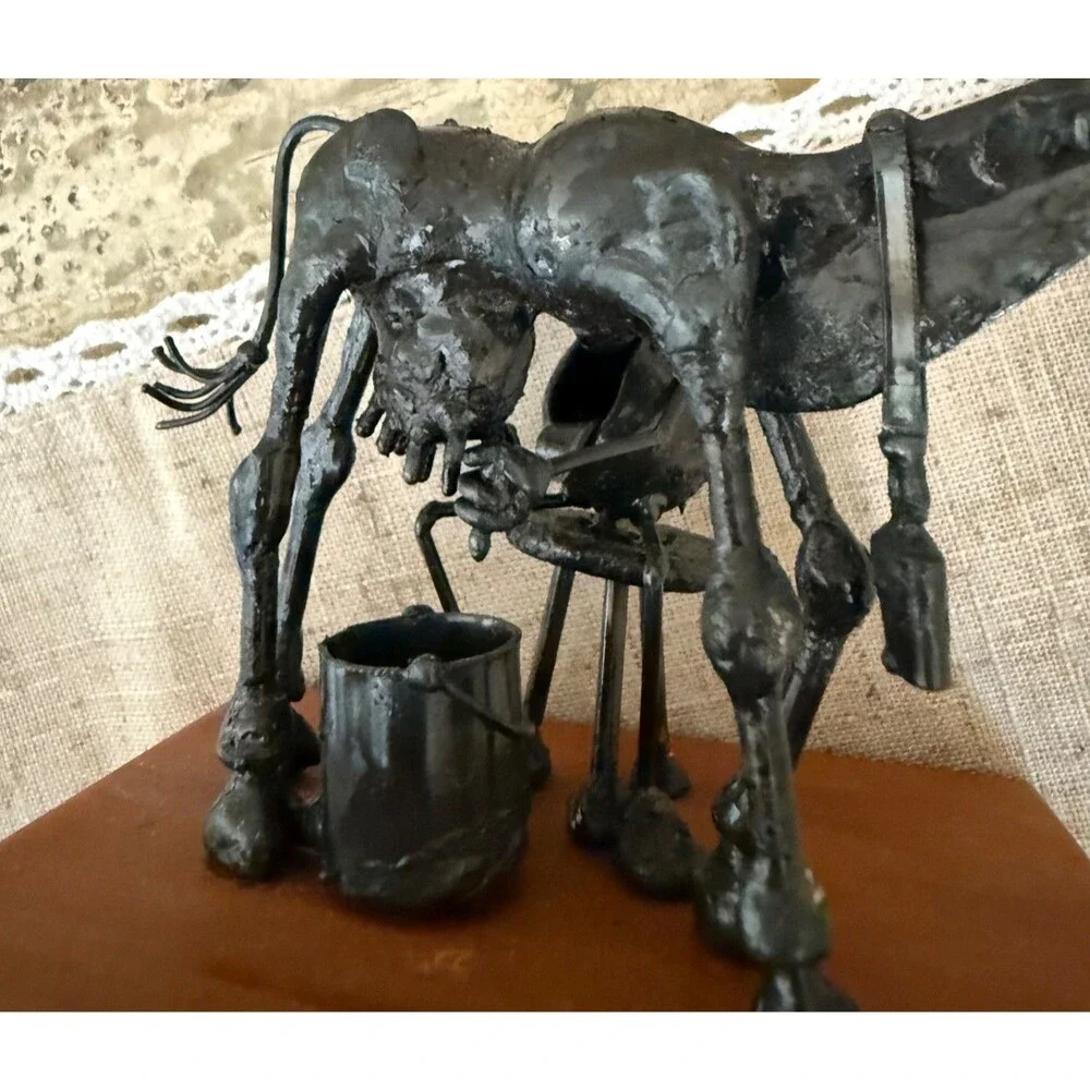Greg Quayle Original Flea Metal Sculpture Vintage Flea Milking Cow RARE